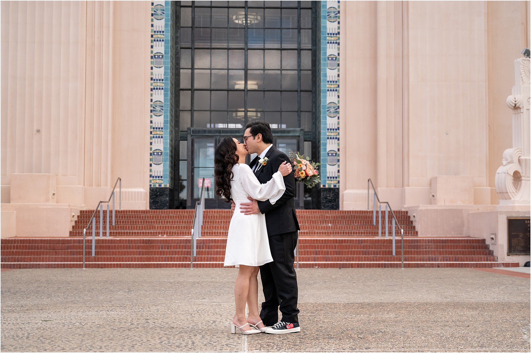 San Diego Courthouse wedding photos